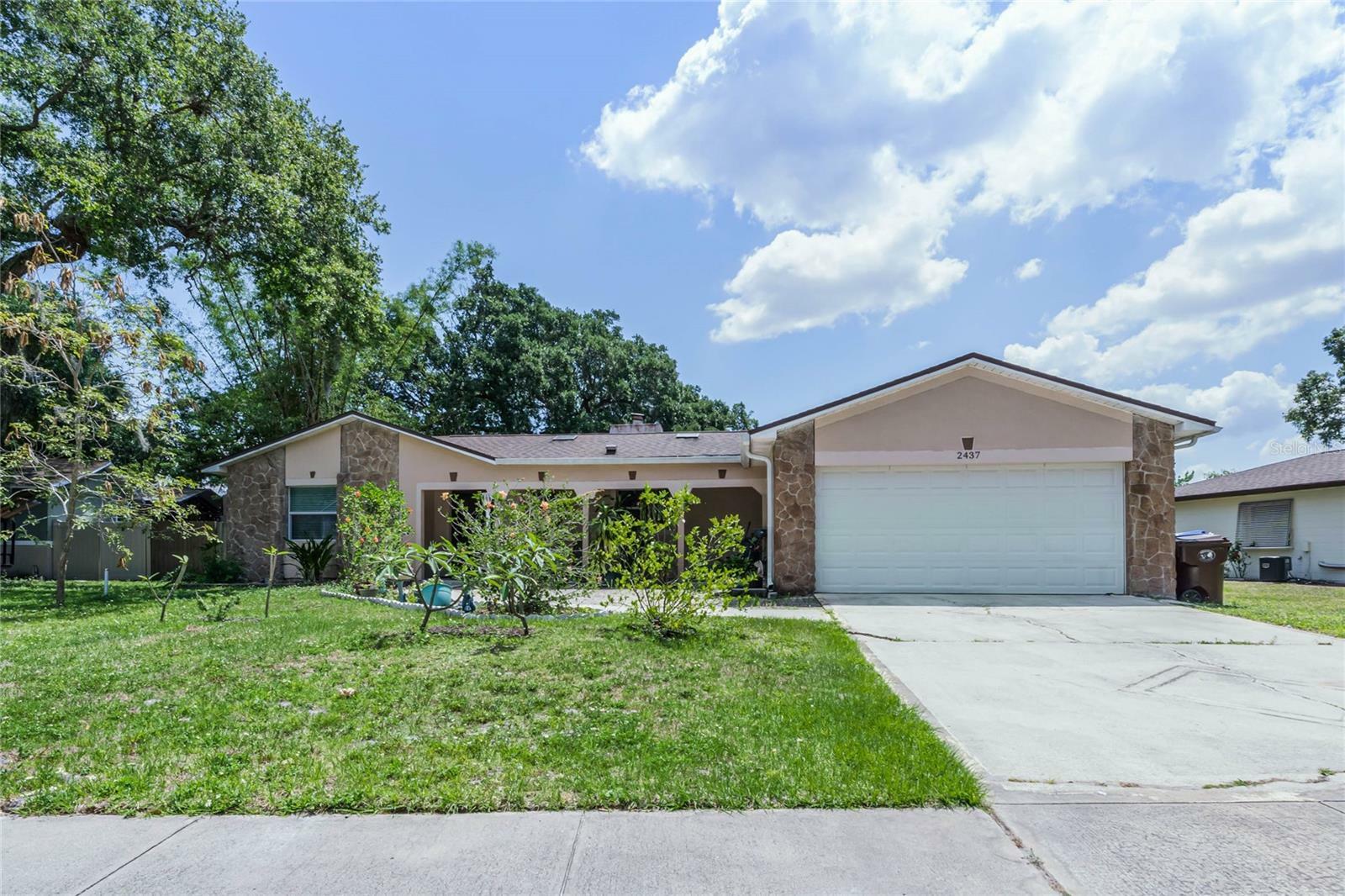 Property Photo:  2437 Brookside Avenue  FL 34744 