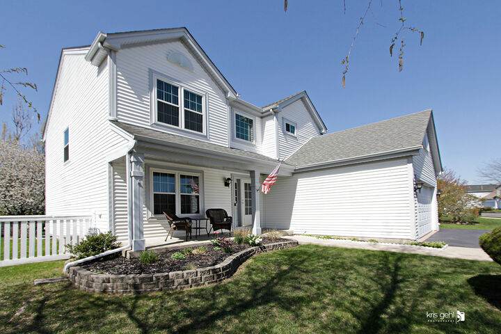 2392 N Salem Lane  Round Lake Beach IL 60073 photo