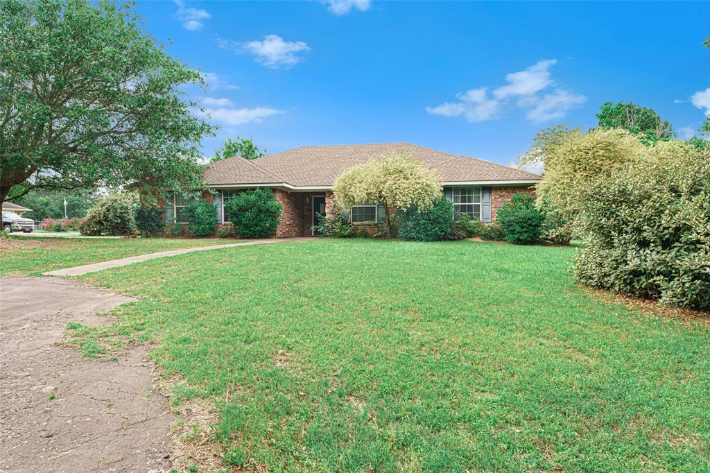 Property Photo:  110 County Road 2466  TX 75773 