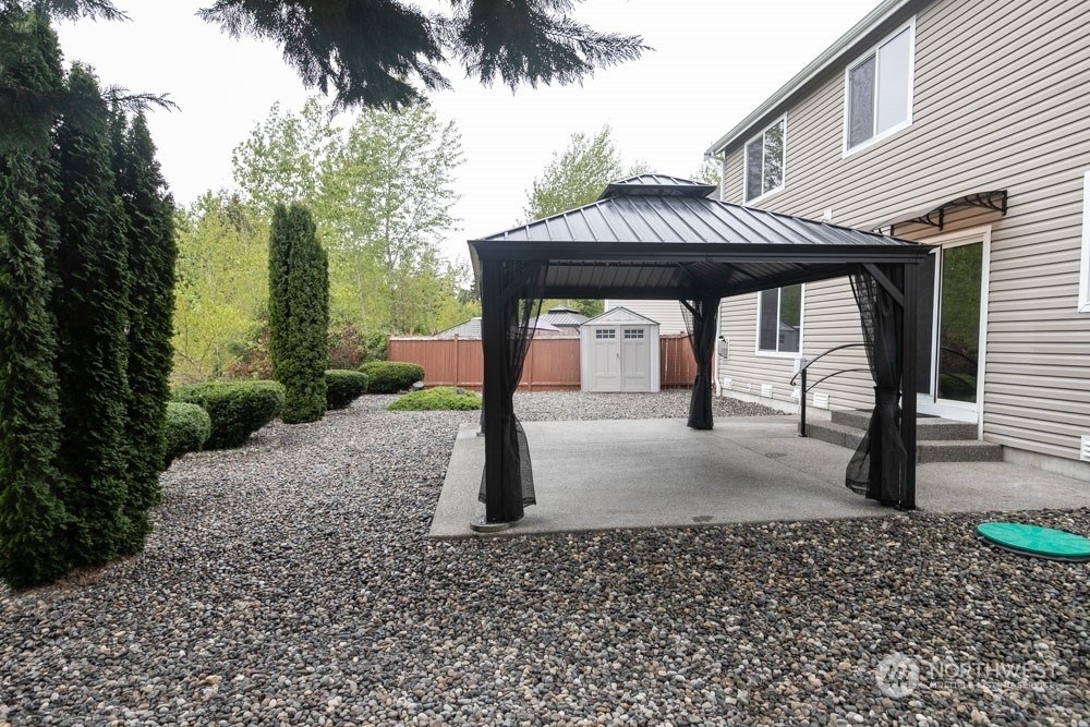 Property Photo:  20635 73rd Avenue Ct E  WA 98387 