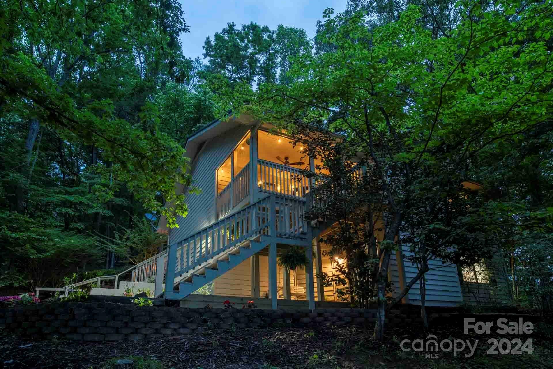 Property Photo:  129 Melrose Court  NC 28746 