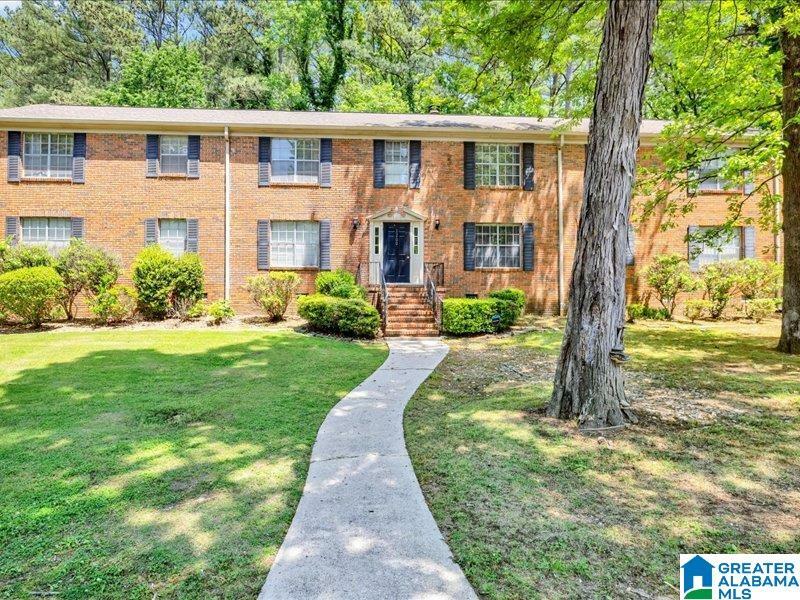 Property Photo:  2200 Montreat Circle B  AL 35216 