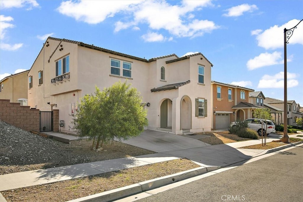 Property Photo:  5159 Clementine Avenue  CA 92336 