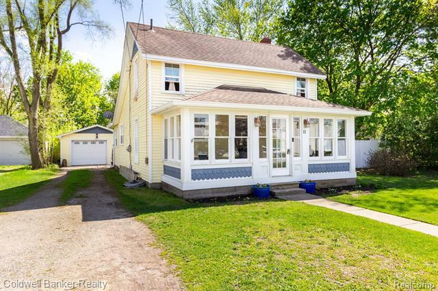 Property Photo:  22 Davison Street  MI 48371 