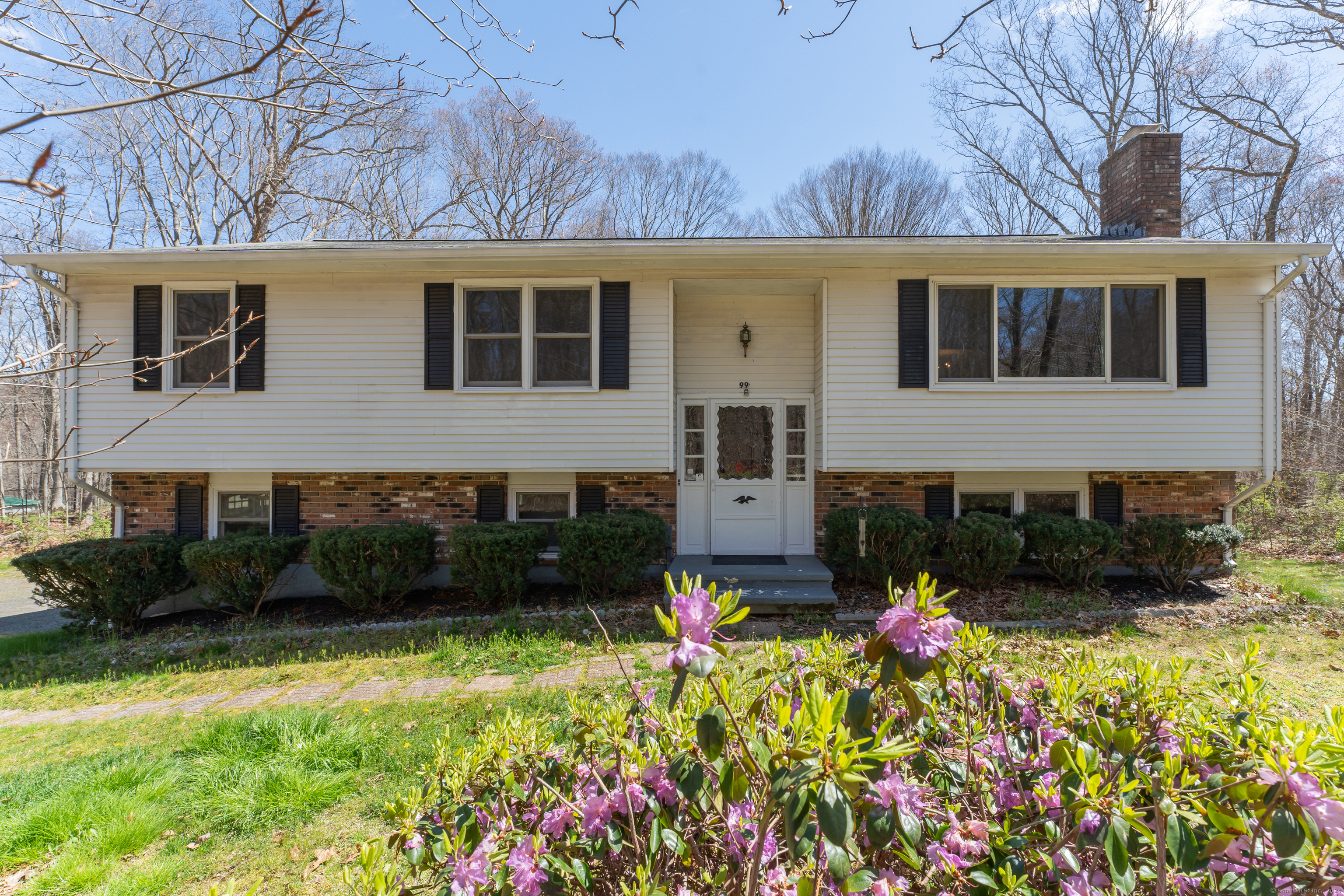 Property Photo: 99 South Hoop Pole Road CT 06437