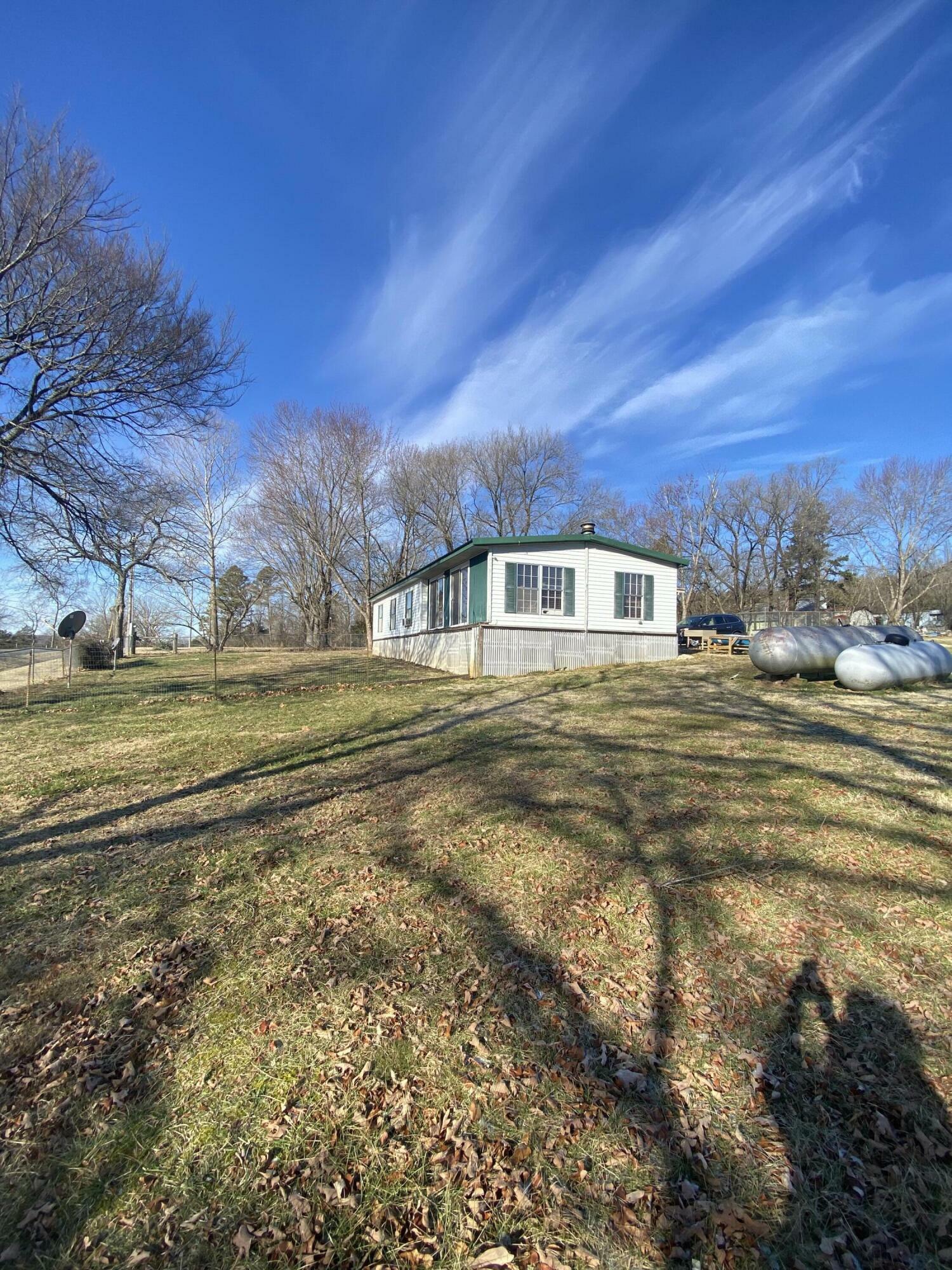 19138 State Highway E Highway  Eagle Rock MO 65641 photo
