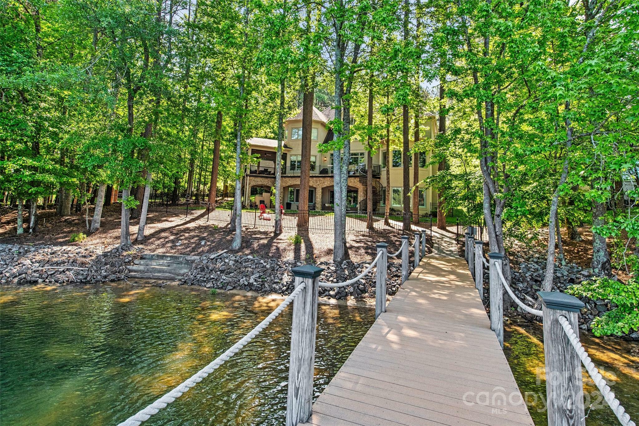 Property Photo:  8804 Ashby Pointe Court  NC 28673 
