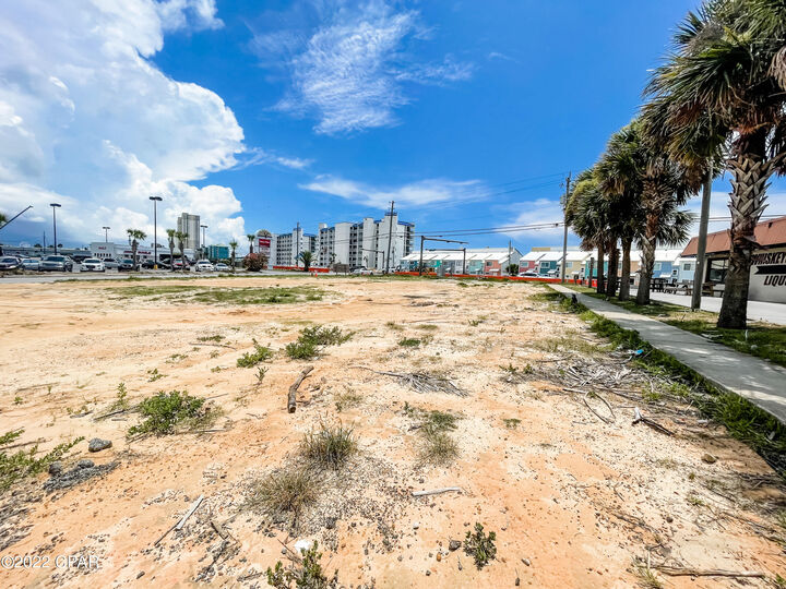 Property Photo:  17188 Front Beach Road  FL 32413 