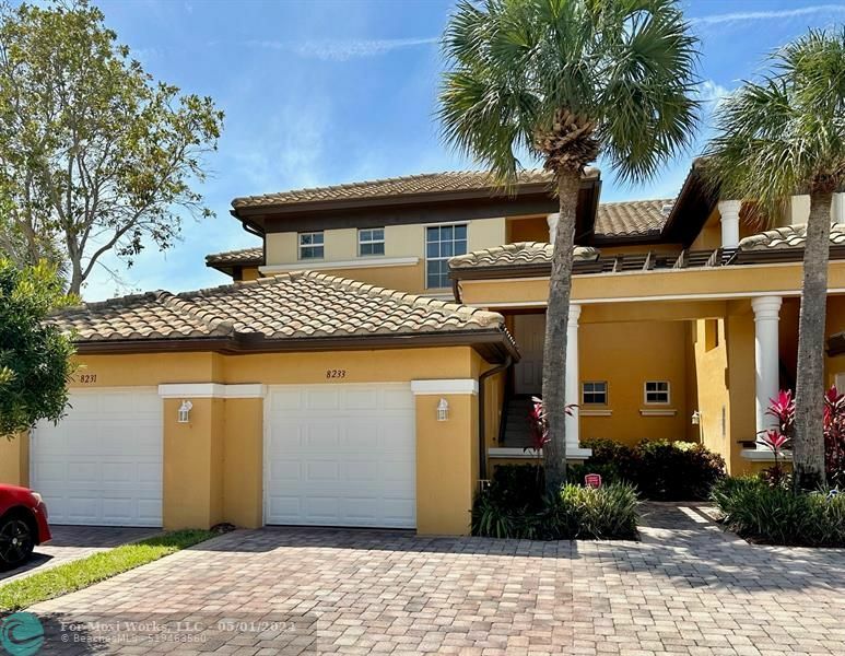 Property Photo:  8233 NW 127th Ln 8233  FL 33076 