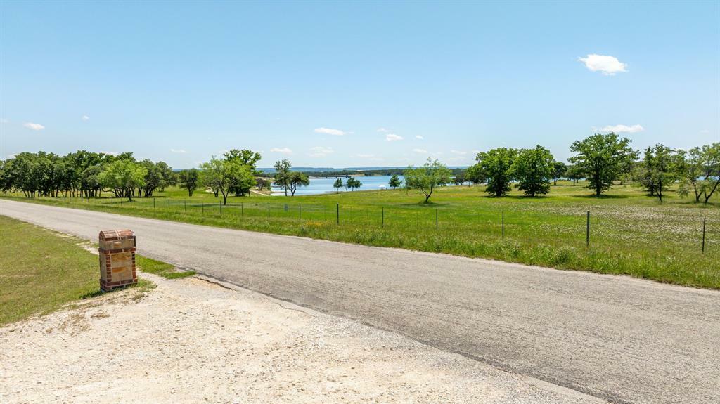 Property Photo:  1432 County Road 301A  TX 76043 