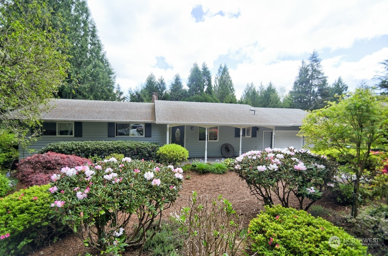 Property Photo:  2154 Lakemoor Drive SW  WA 98512 