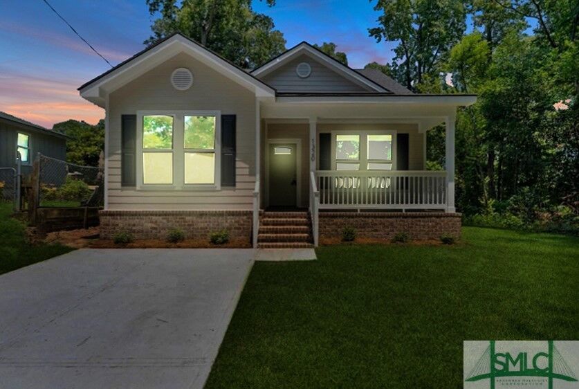 Property Photo:  1320 E 71st Street  GA 31404 