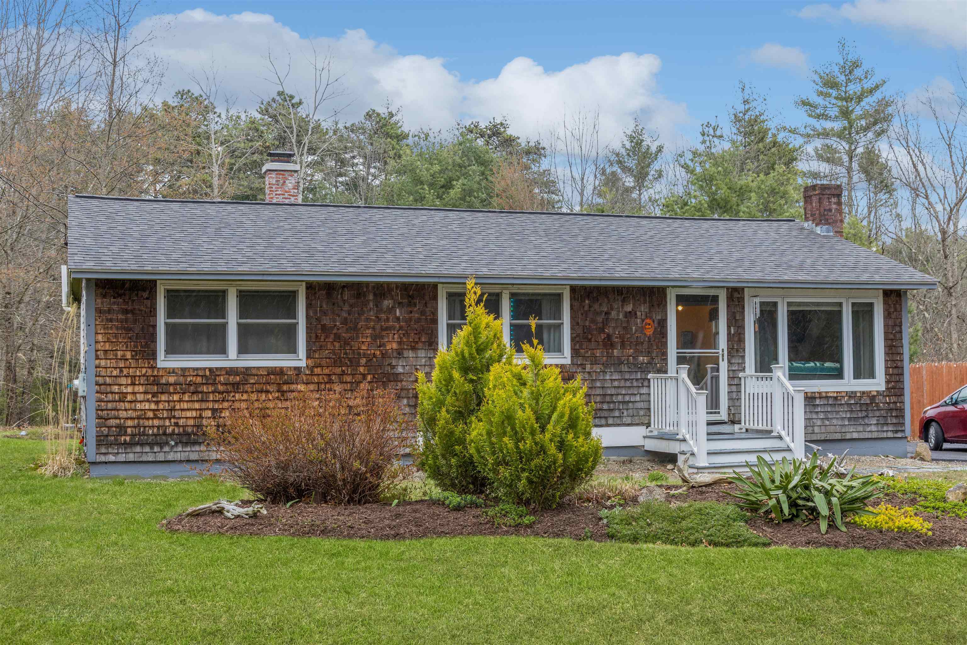 Property Photo: 27 Langs Lane NH 03857