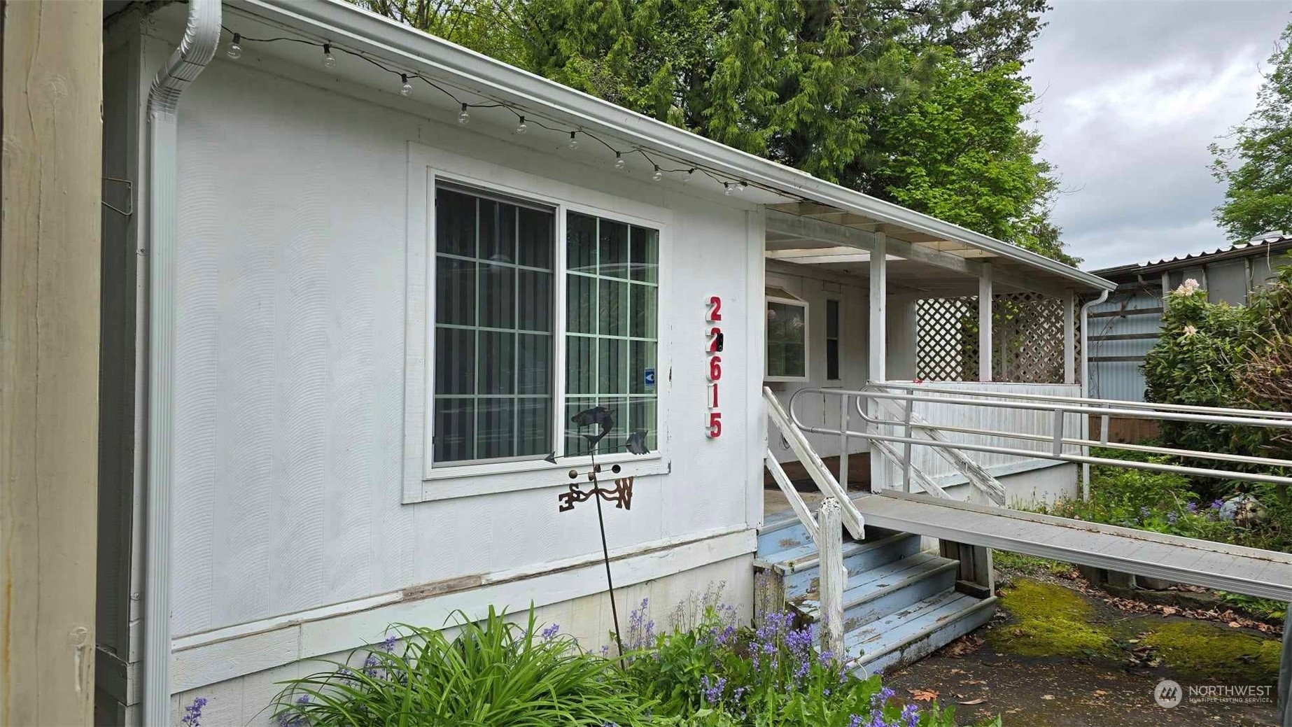 Property Photo:  22615 114th Avenue SE  WA 98031 