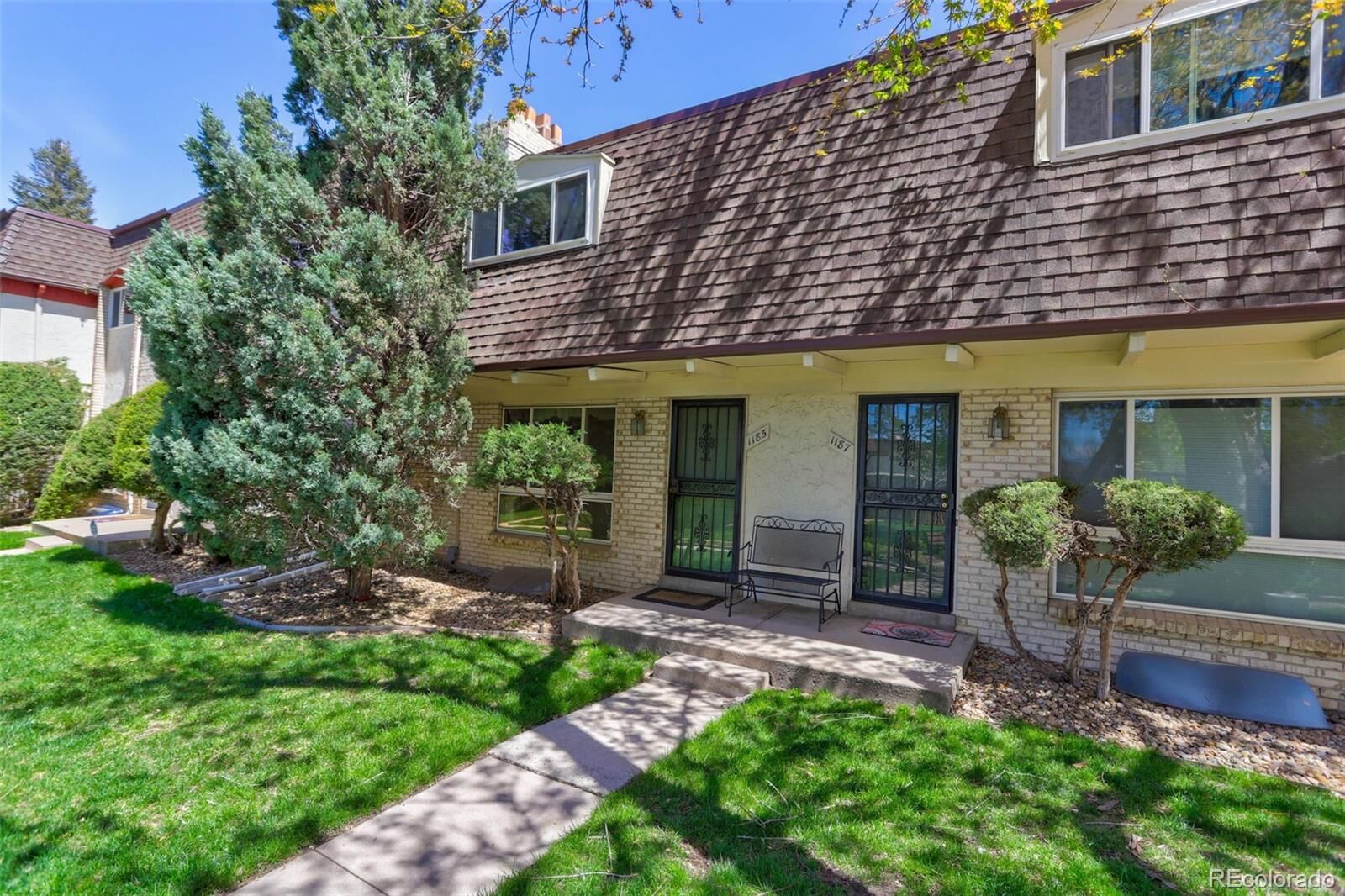 Property Photo: 1185 S Monaco Parkway CO 80224