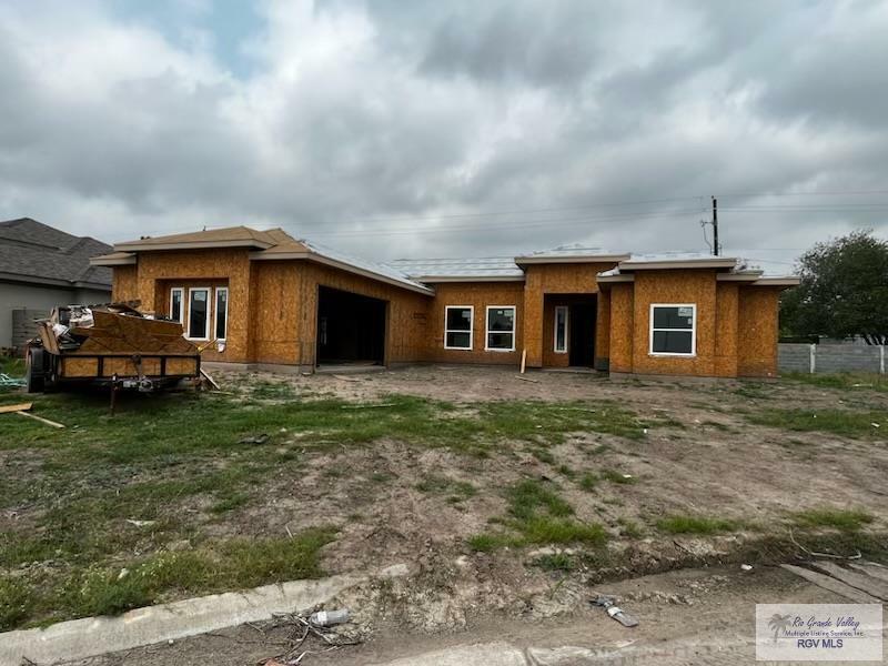 Property Photo: 4400 Aurora Cir TX 78526