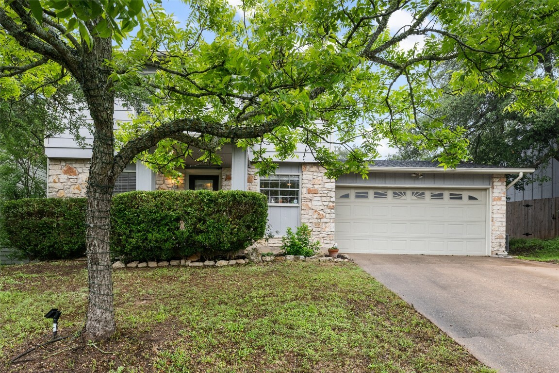Property Photo:  8530 Red Willow Drive  TX 78736 