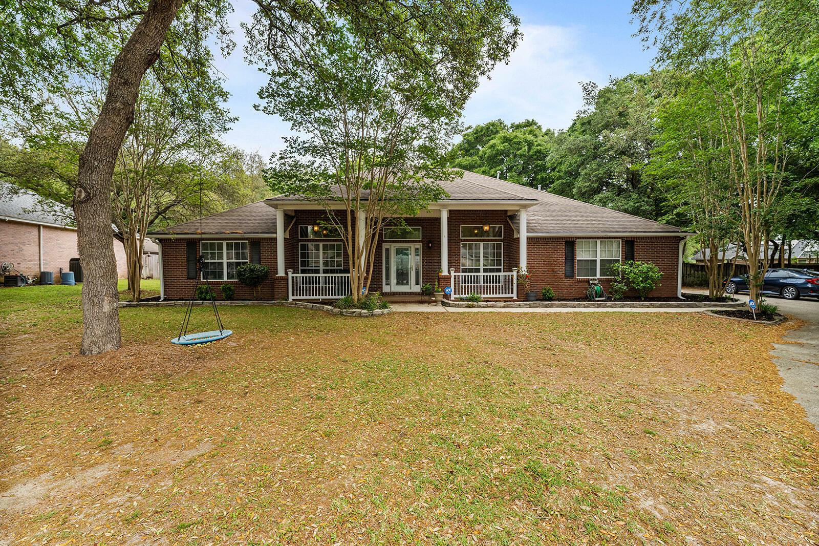 Property Photo:  4610 O Hara Court  FL 32539 