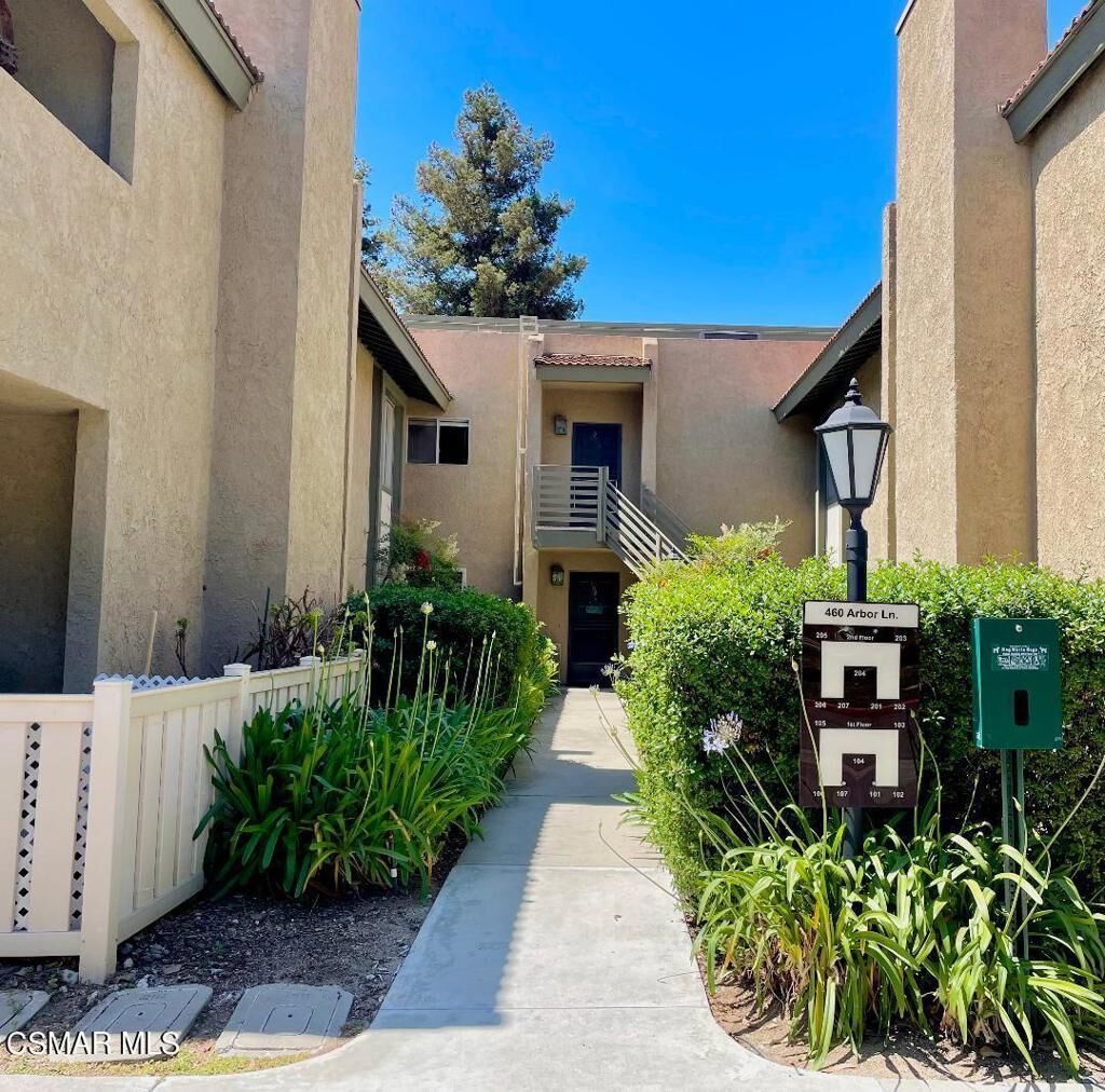 Property Photo: 460 Arbor Lane Court 204 CA 91360