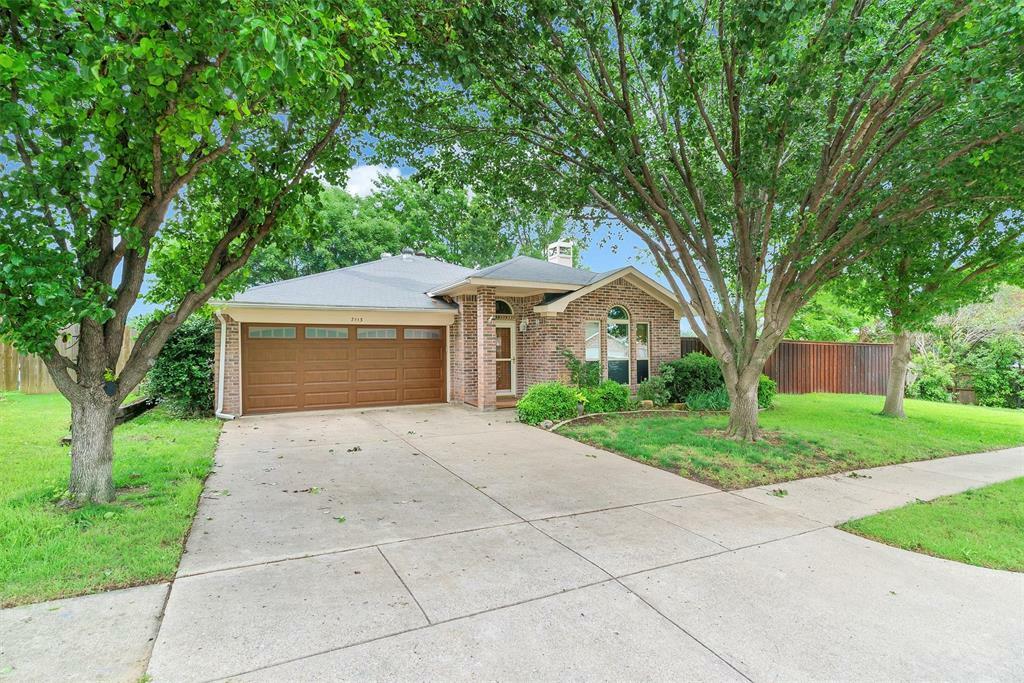 Property Photo:  7113 Lost Horizon Drive  TX 76126 