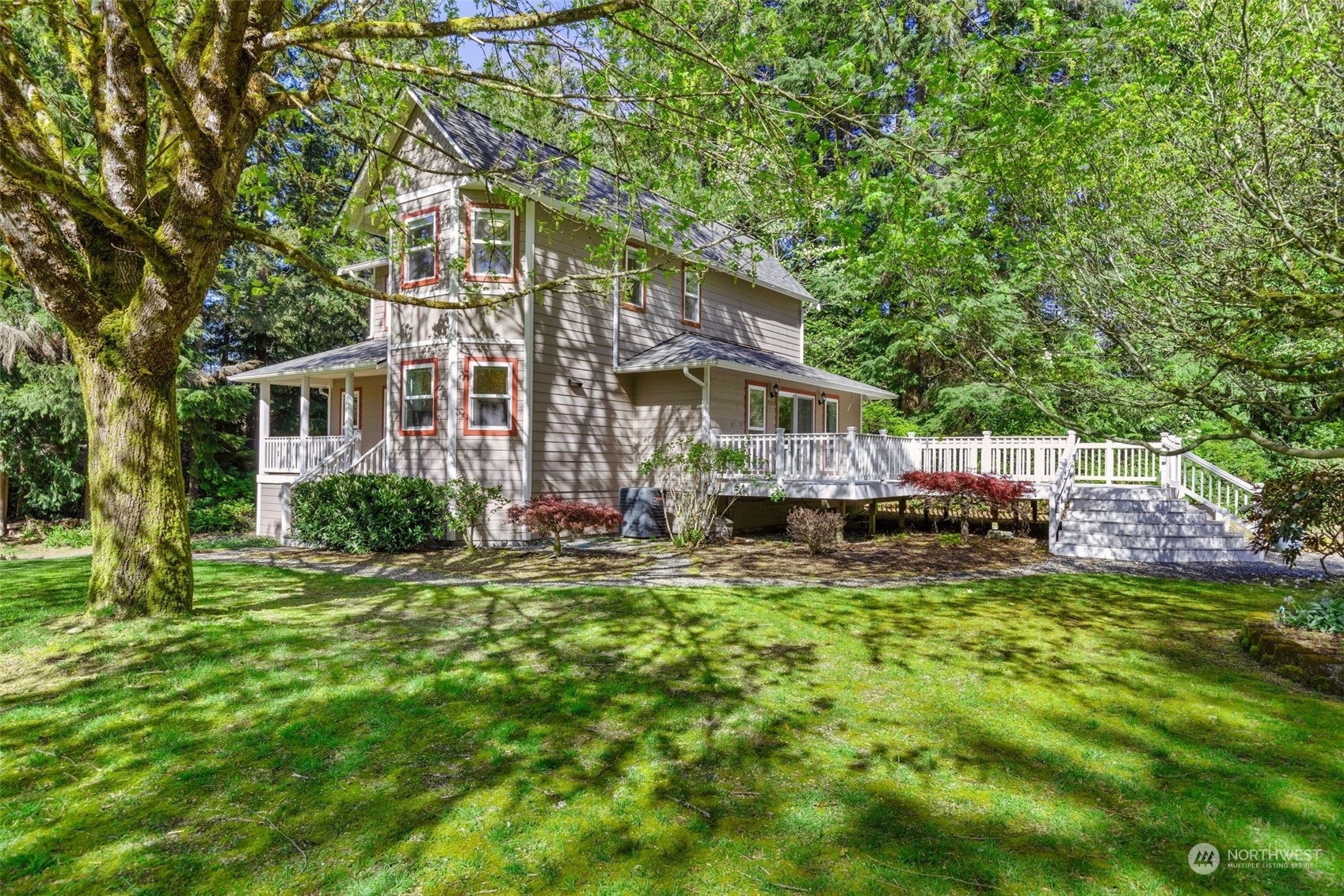 Property Photo:  933 SW Harper Road  WA 98367 