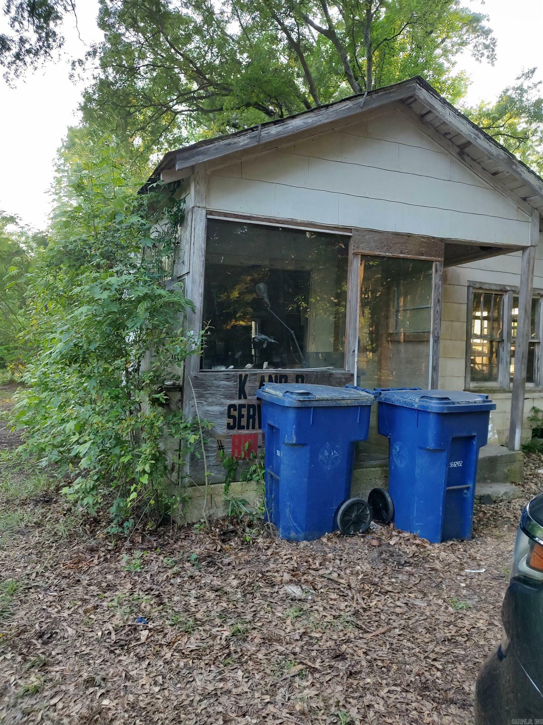 Property Photo:  1270 Flagstaff Avenue  AR 71701 