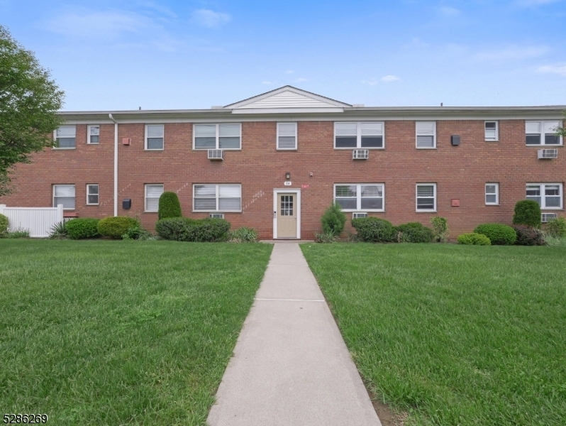 Property Photo: 34 Knox Ter 1B NJ 07470