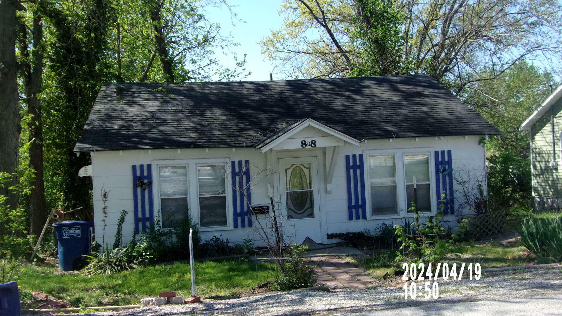 Property Photo:  808 Middle Street  MO 65251 