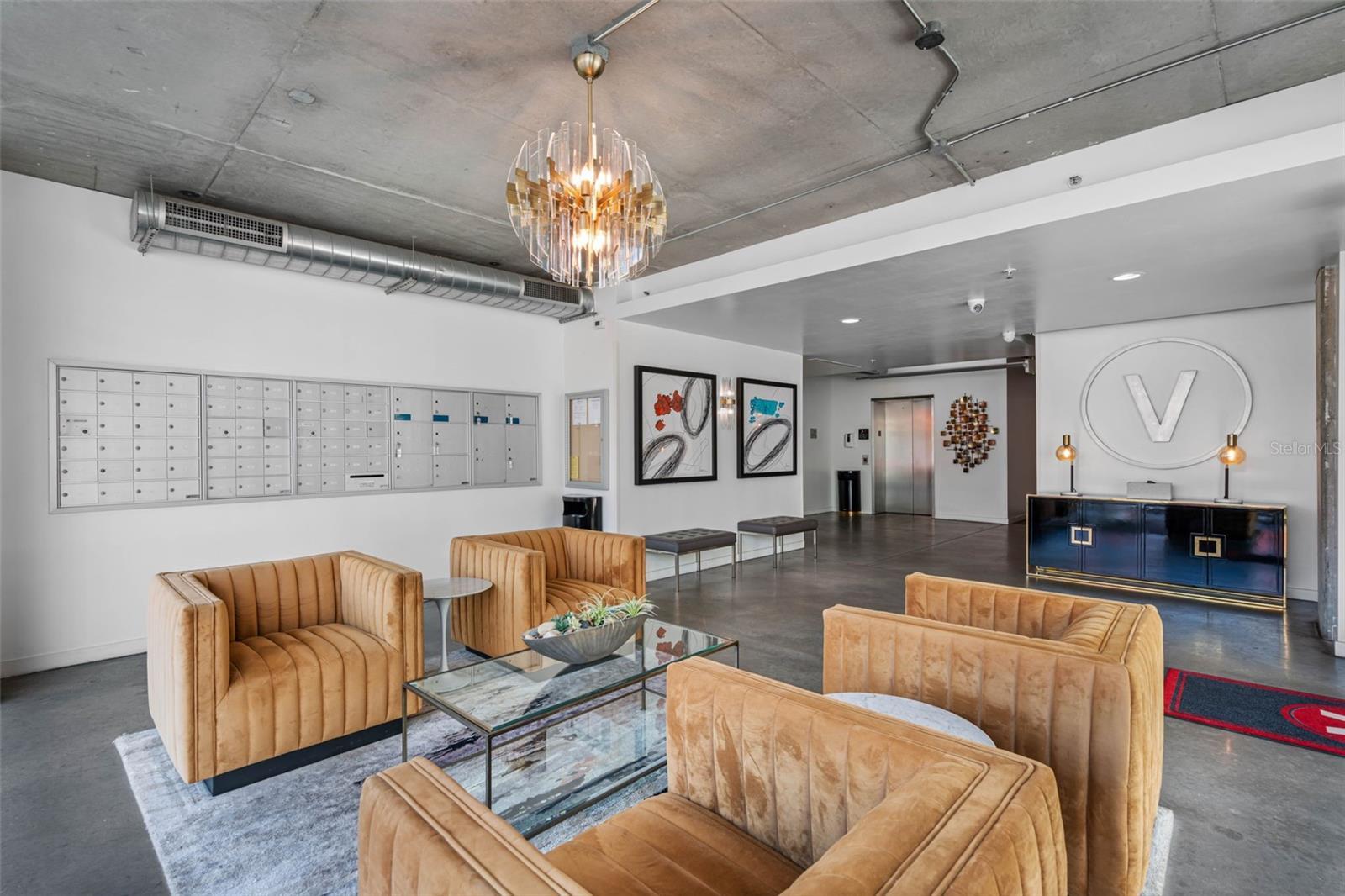 Property Photo: 101 S 12th Street 424 FL 33602