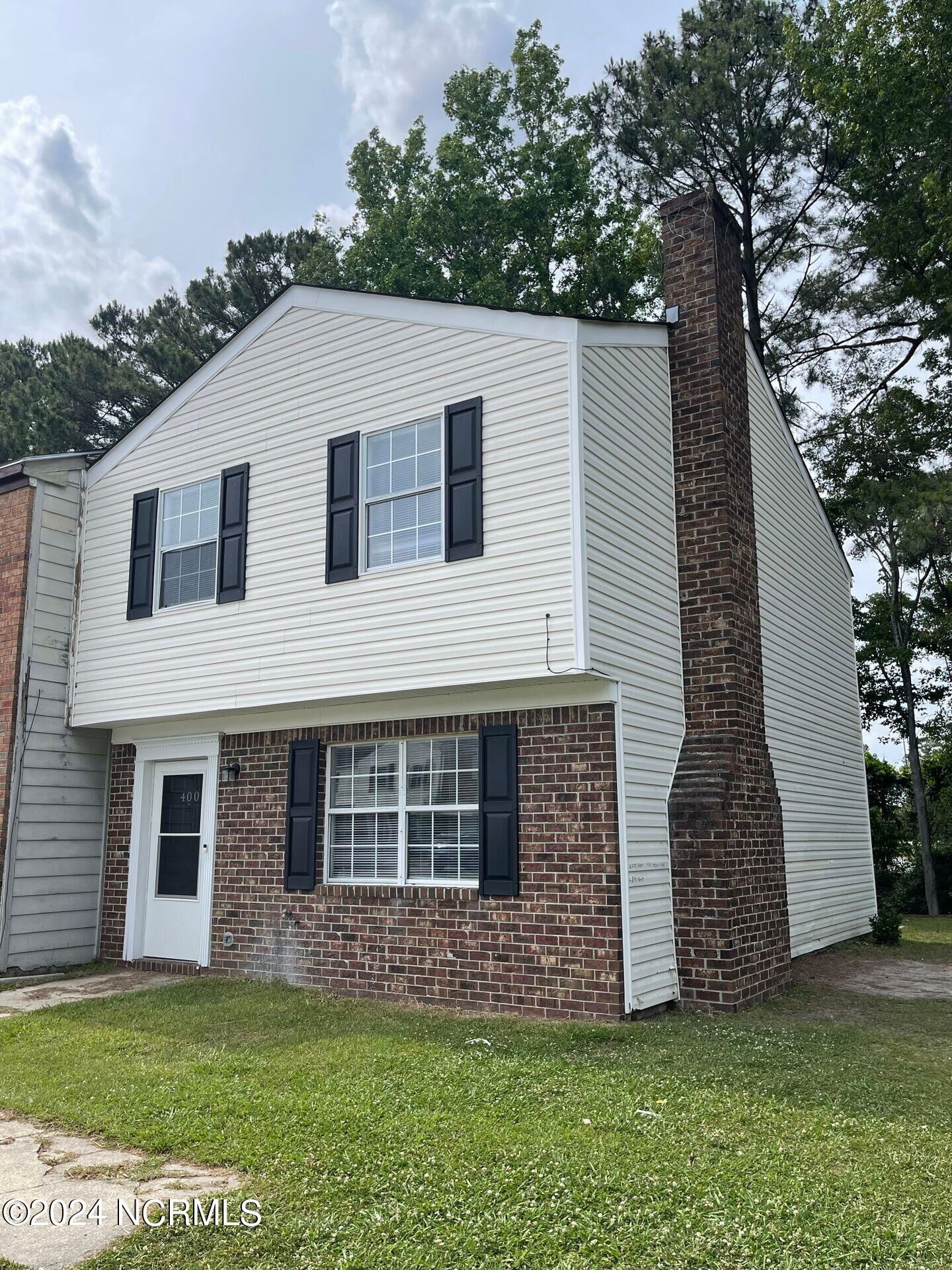 Property Photo: 400 Myrtlewood Circle NC 28546