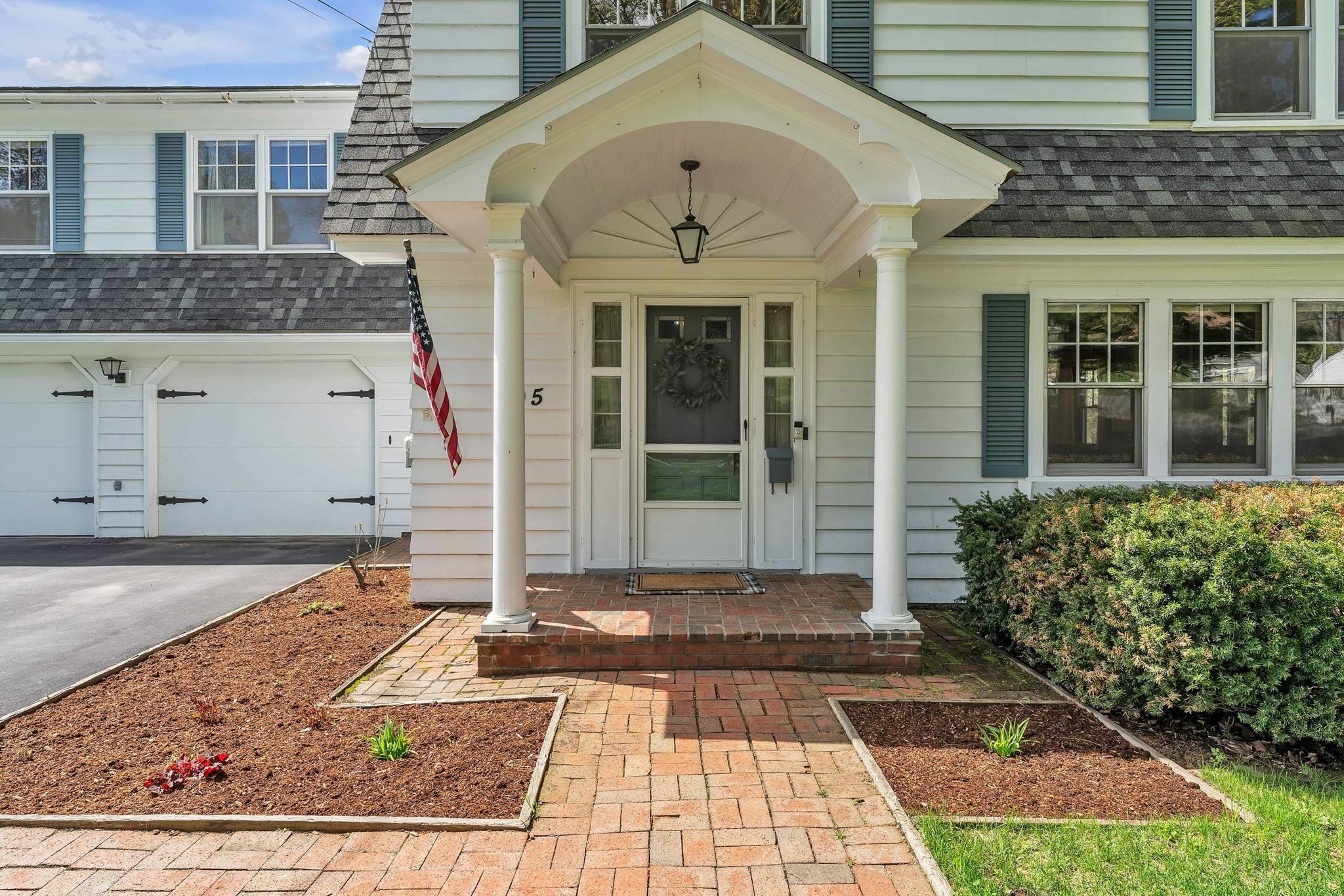 Property Photo: 305 Tremont Street VT 05641