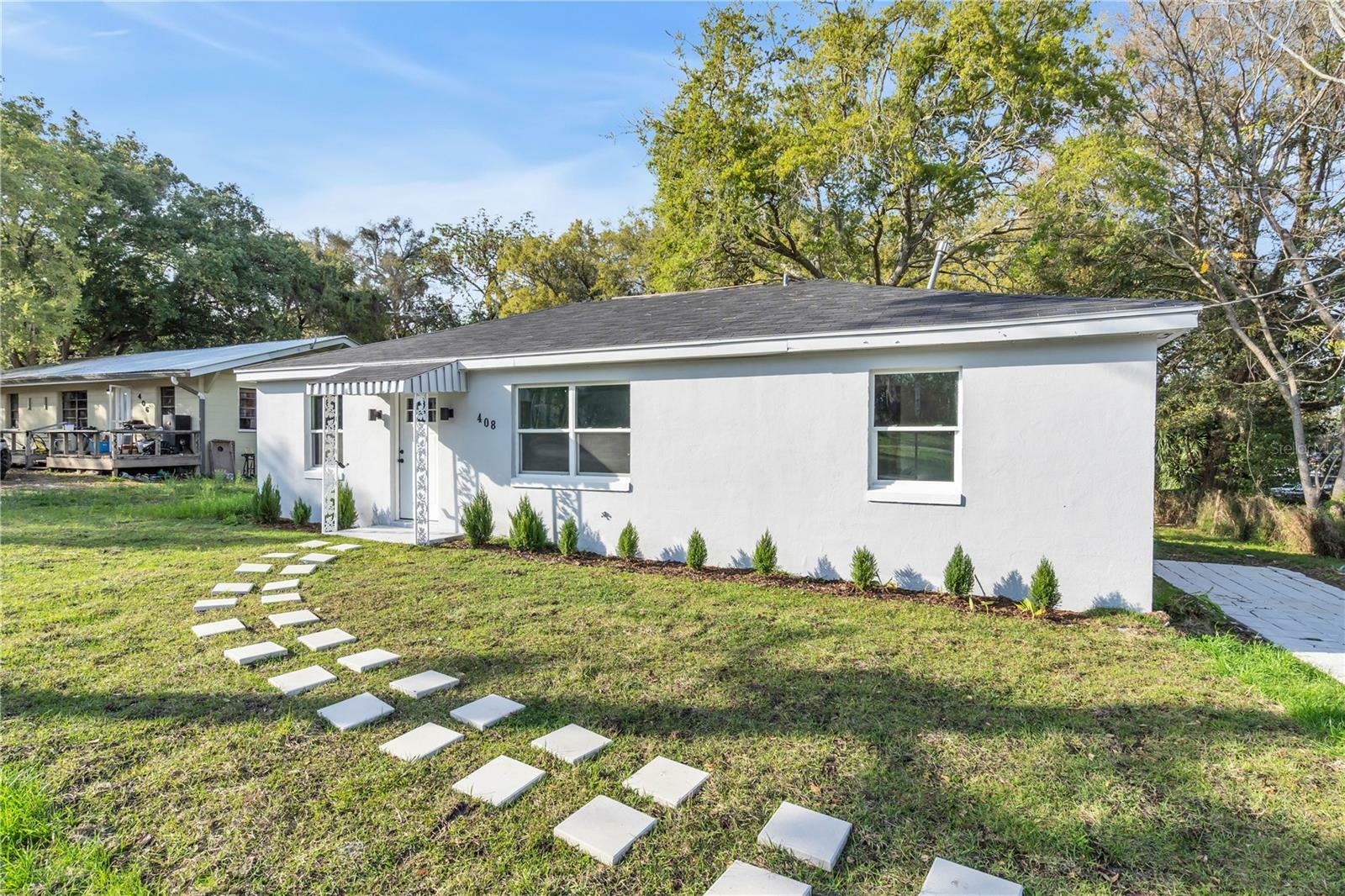 Property Photo: 408 E Palm Street FL 34731