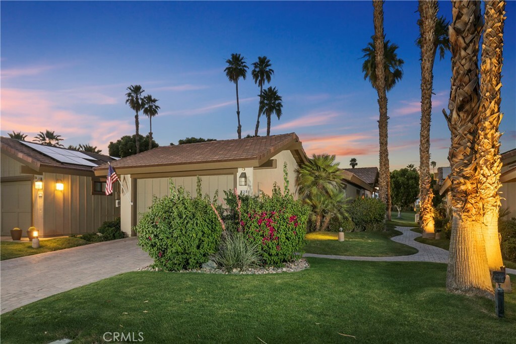 Property Photo:  368 Running Springs Drive  CA 92211 
