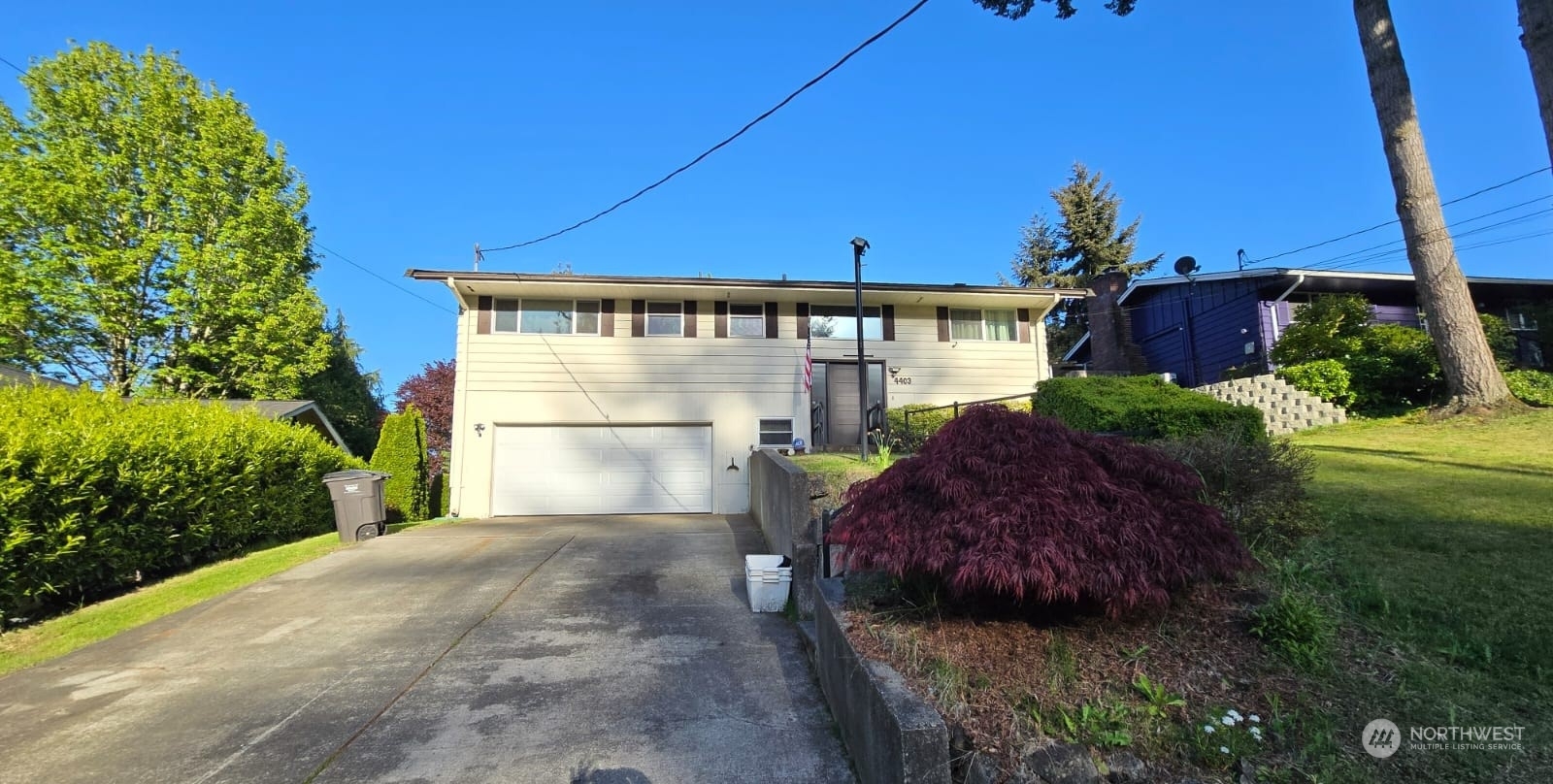 Property Photo:  4403 Thomson Avenue  WA 98203 