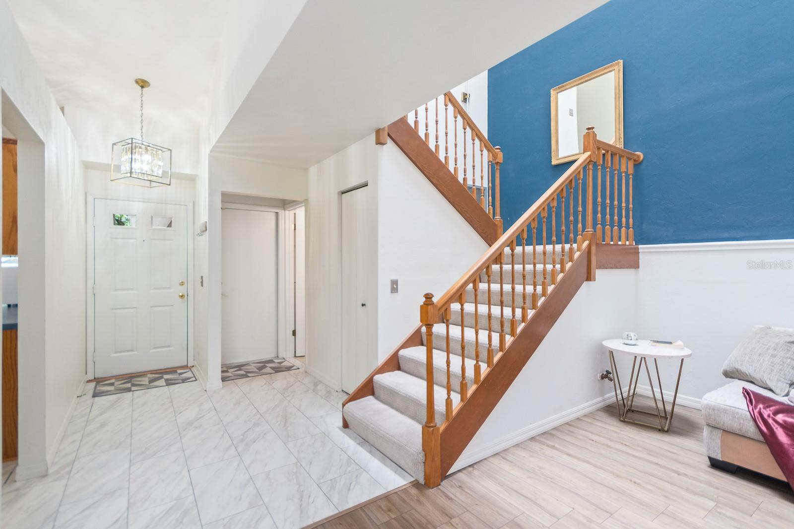 Property Photo: 807 SW 50th Way FL 32607