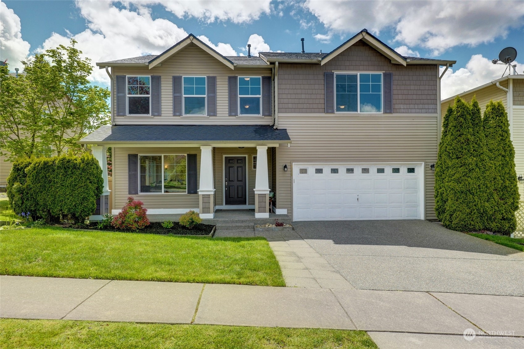 Property Photo: 3830 152nd Place SE WA 98012