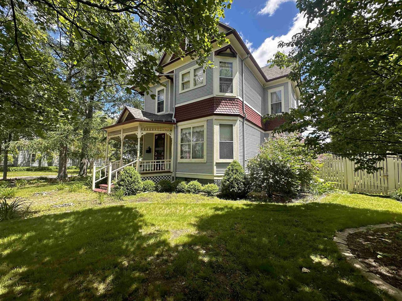 Property Photo:  201 South Vine Avenue  WI 54449 