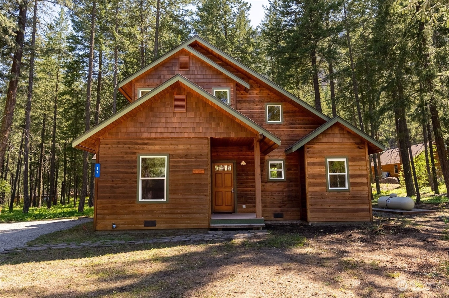Property Photo: 17 Liberty Lane WA 98862