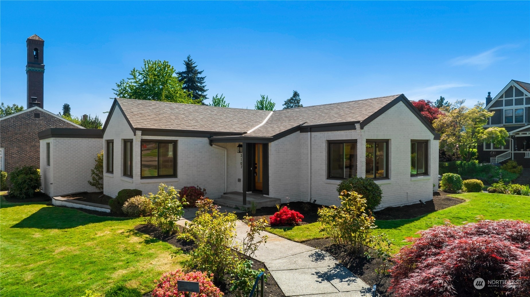 Property Photo:  3107 Mt Rainier Drive S  WA 98144 