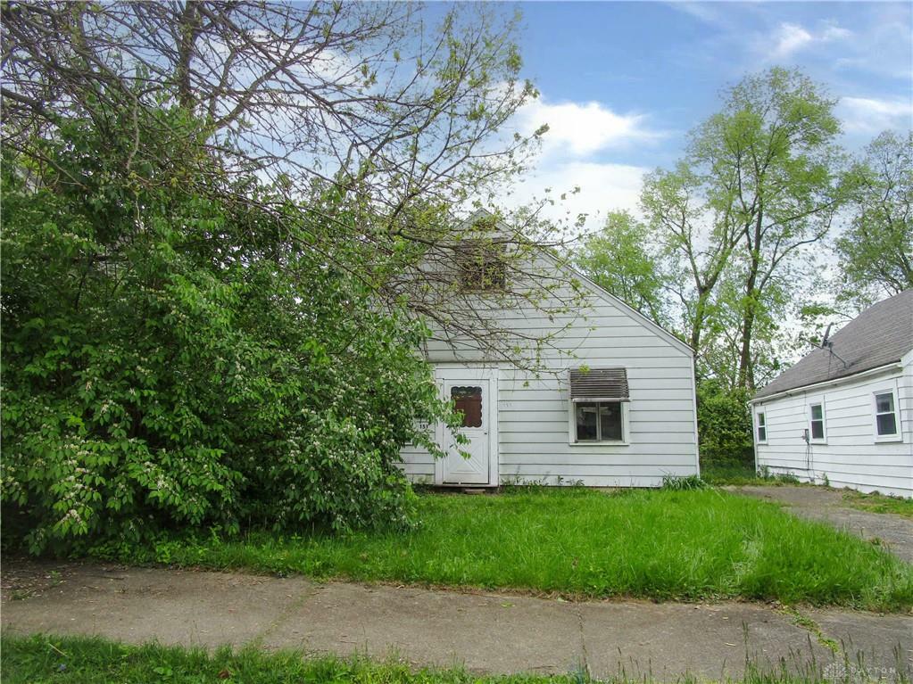 Property Photo:  151 N Quentin Avenue  OH 45403 