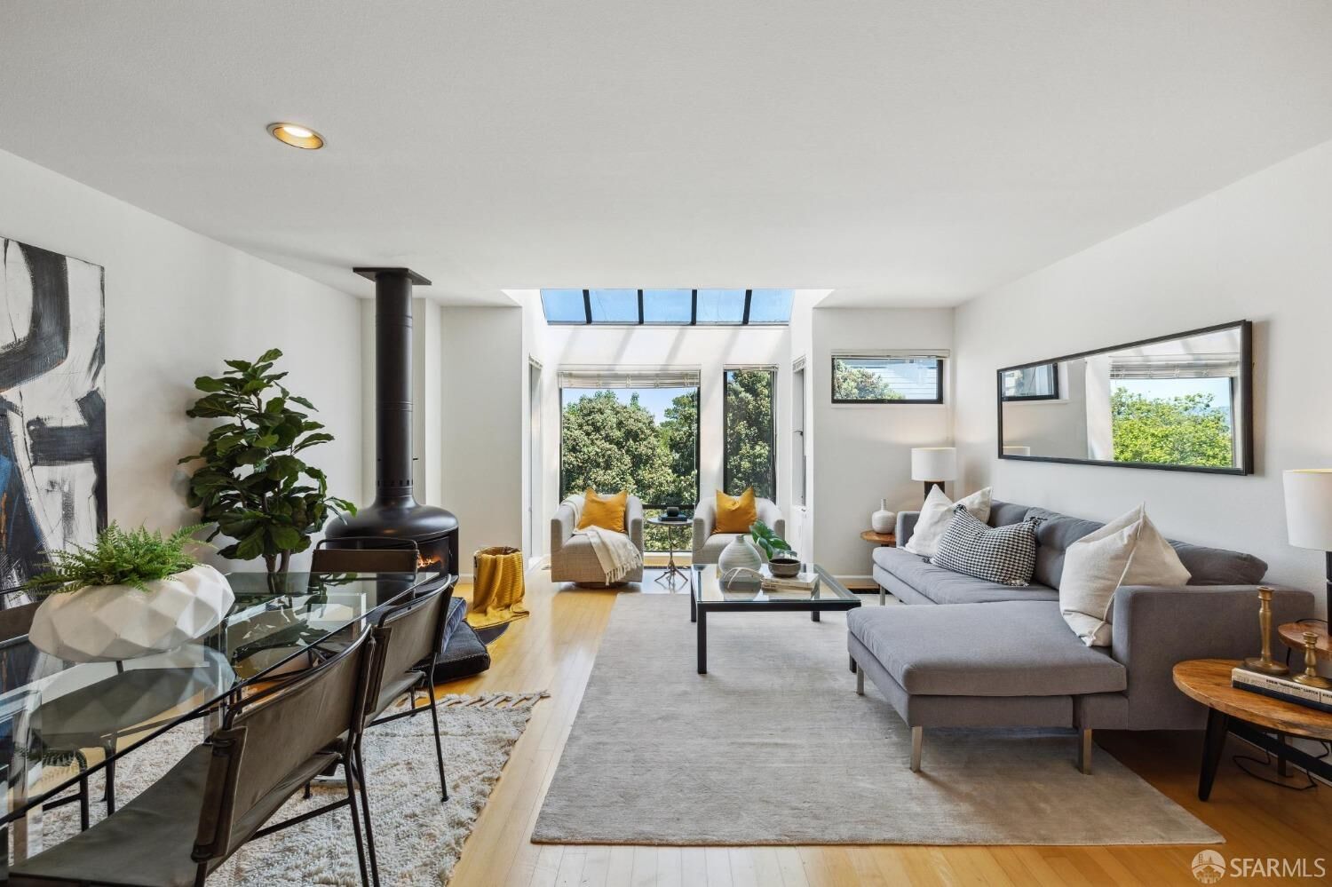 Property Photo: 33 Midway Street 304 CA 94133
