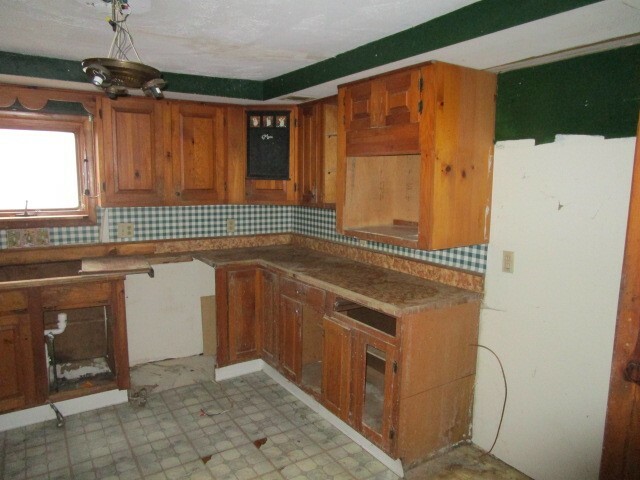 Property Photo:  27 Goodhue St  NY 14801 