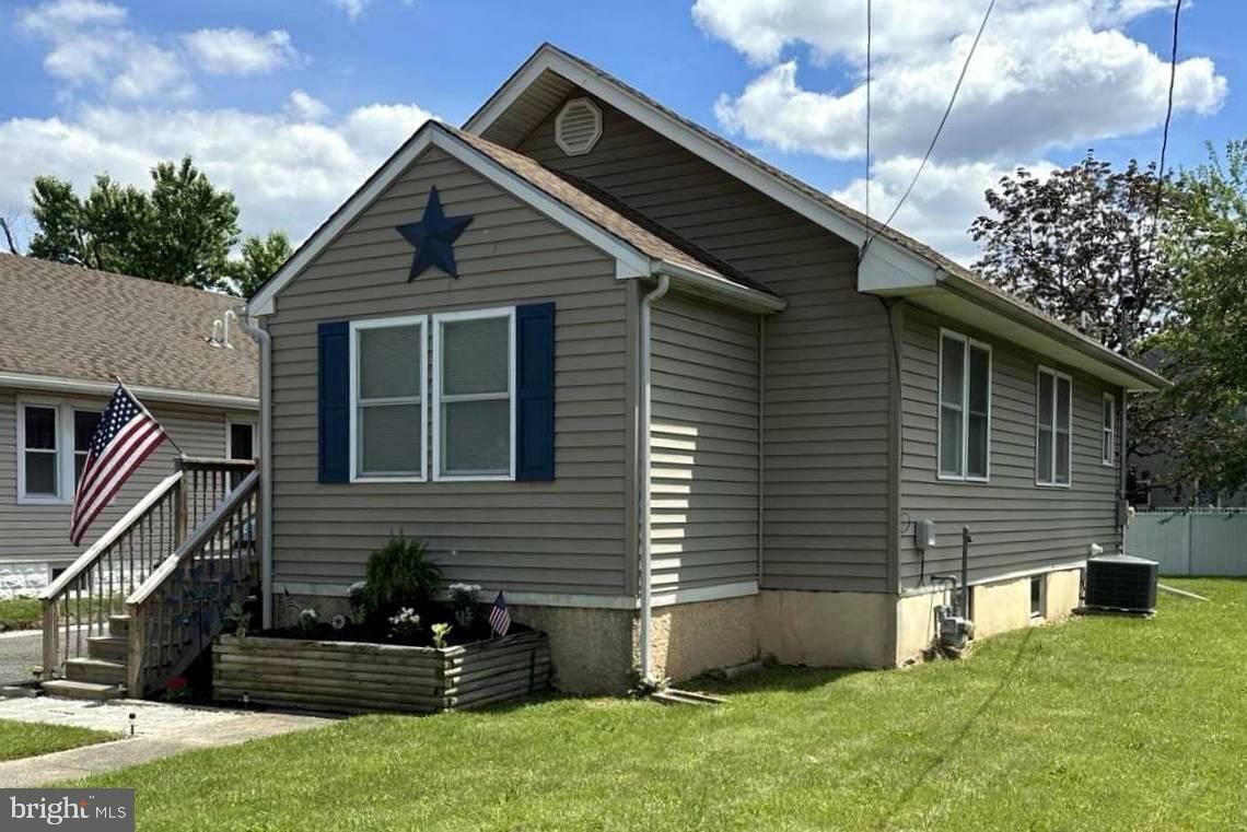 Property Photo:  1107 Randall Ave.  PA 19061 