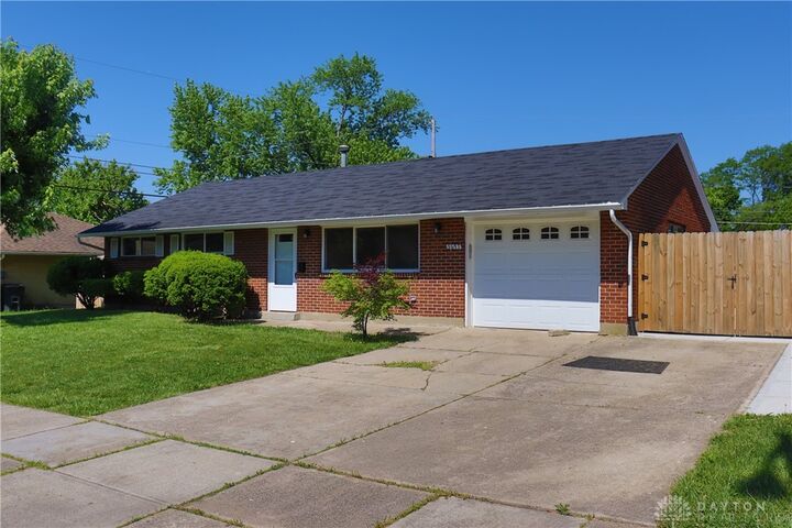 5697 Beth Road  Dayton OH 45424 photo