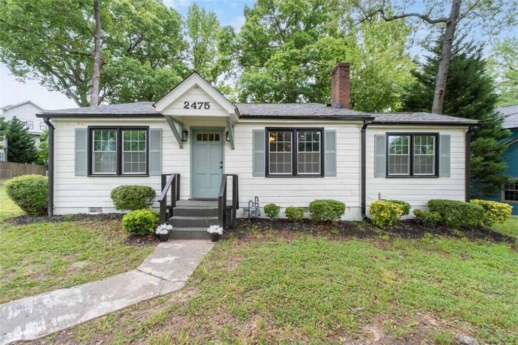 Property Photo: 2475 Claude Street NW GA 30318