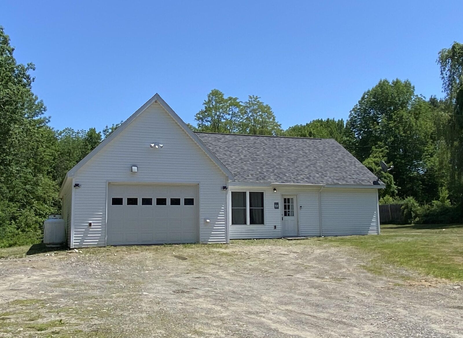 Property Photo: 80 Chesterville Hill Road ME 04938