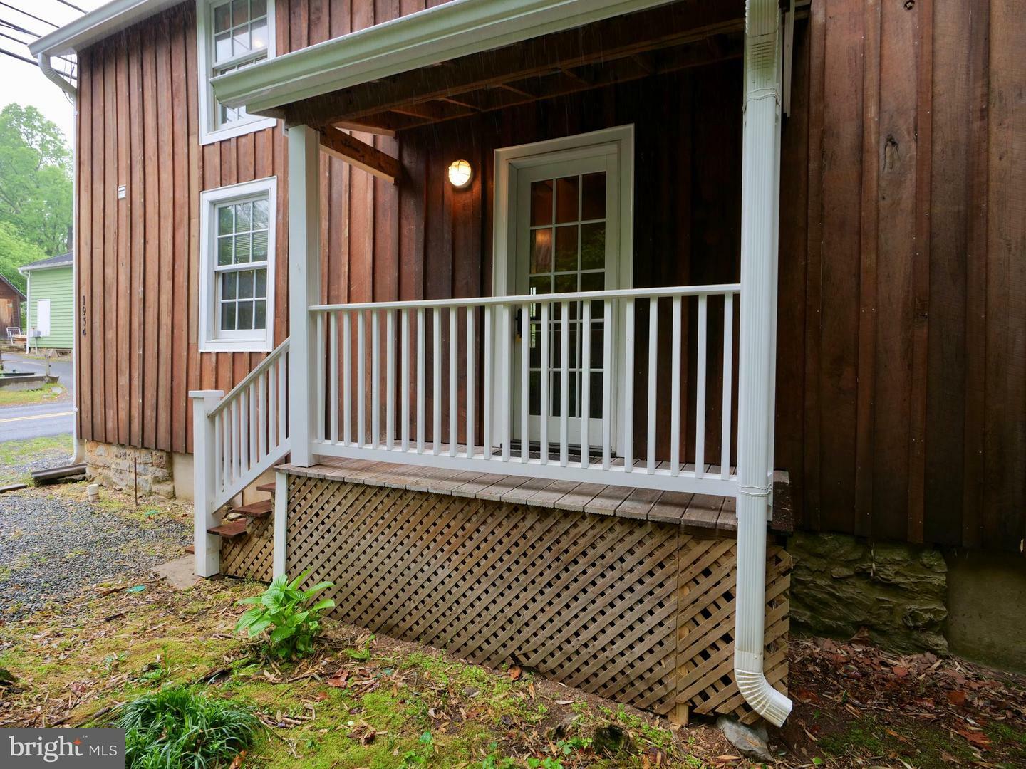 Property Photo:  1954 Millwood Road  VA 22620 