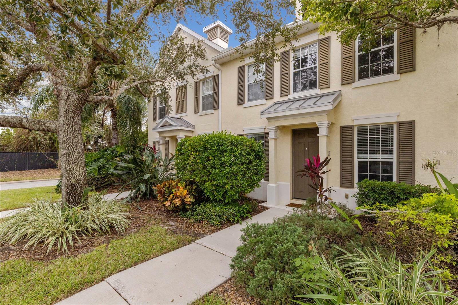 Property Photo:  5650 Simonton Street  FL 34203 