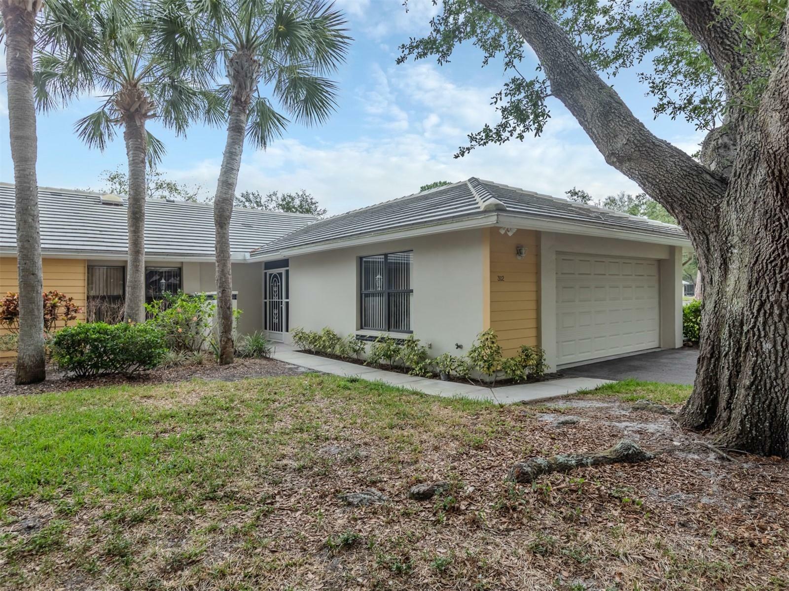 312 Pembroke Drive 199  Venice FL 34293 photo