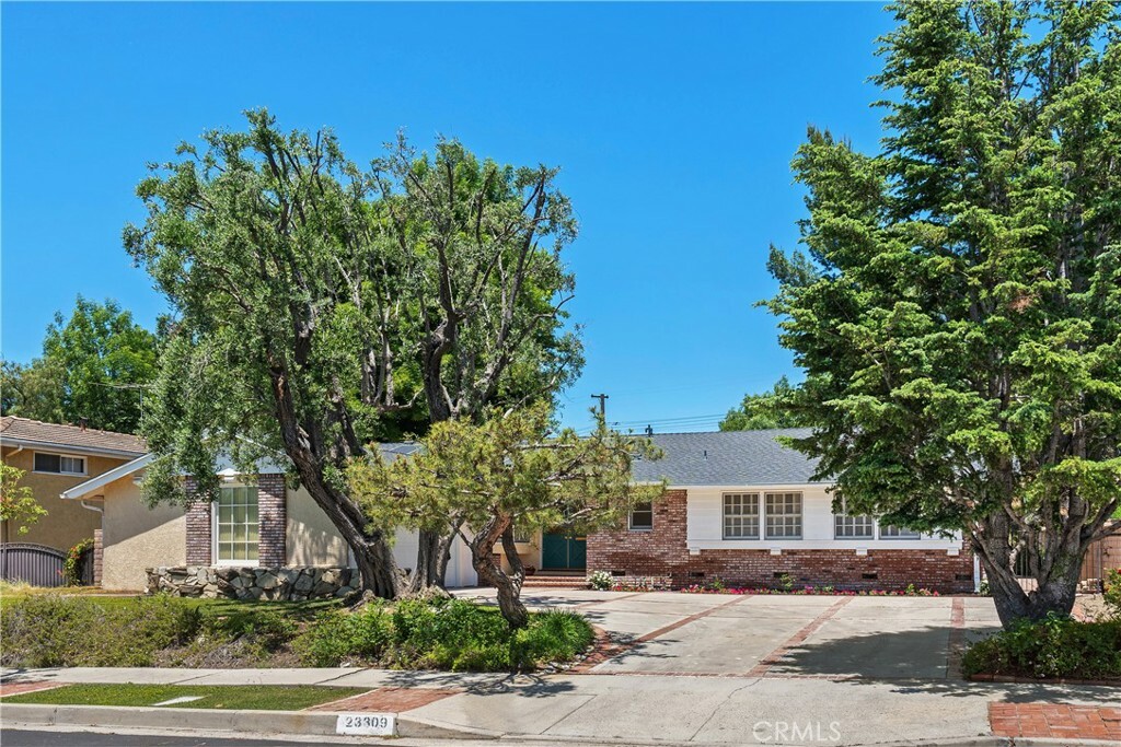 Property Photo:  23309 Community Street  CA 91304 